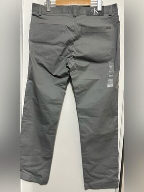 Men’s Calvin Klein Gray Straight-Leg Pants